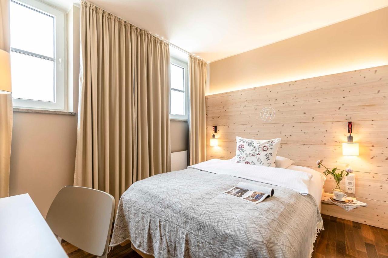 Feldmochinger Hof 4* Múnich